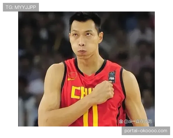 特写:老将易建联现身总决赛场馆,赛后与广东队年轻内线进行低位攻防交流